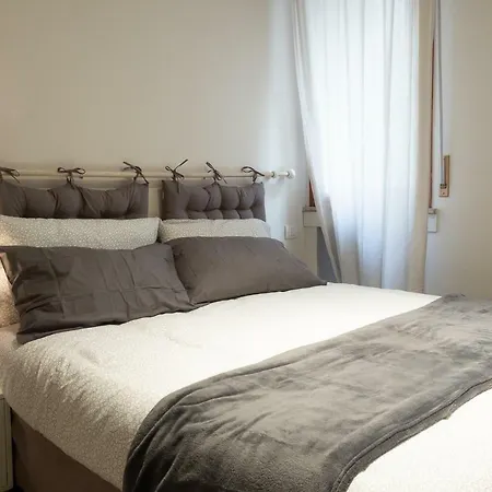 Domus Blu Parma